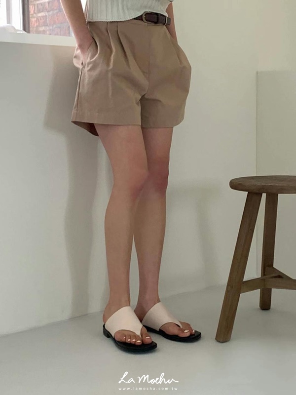高質感包覆皮革夾腳拖(偏小半號)